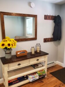 19 Entryway Table Decor Ideas That Are Trending Now - Addicted To ...