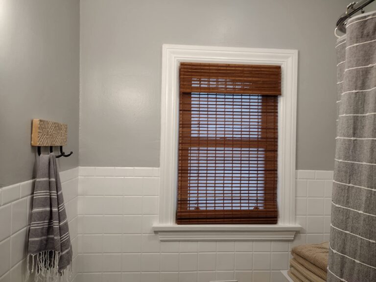 21 Gorgeous Bathroom Window Privacy Ideas - Addicted To Organization