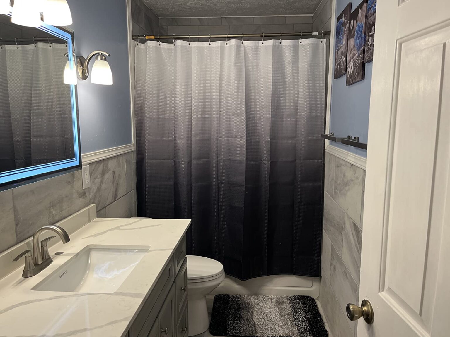 19 Small Bathroom Shower Curtain Ideas for a Modern Look - Addicted To ...