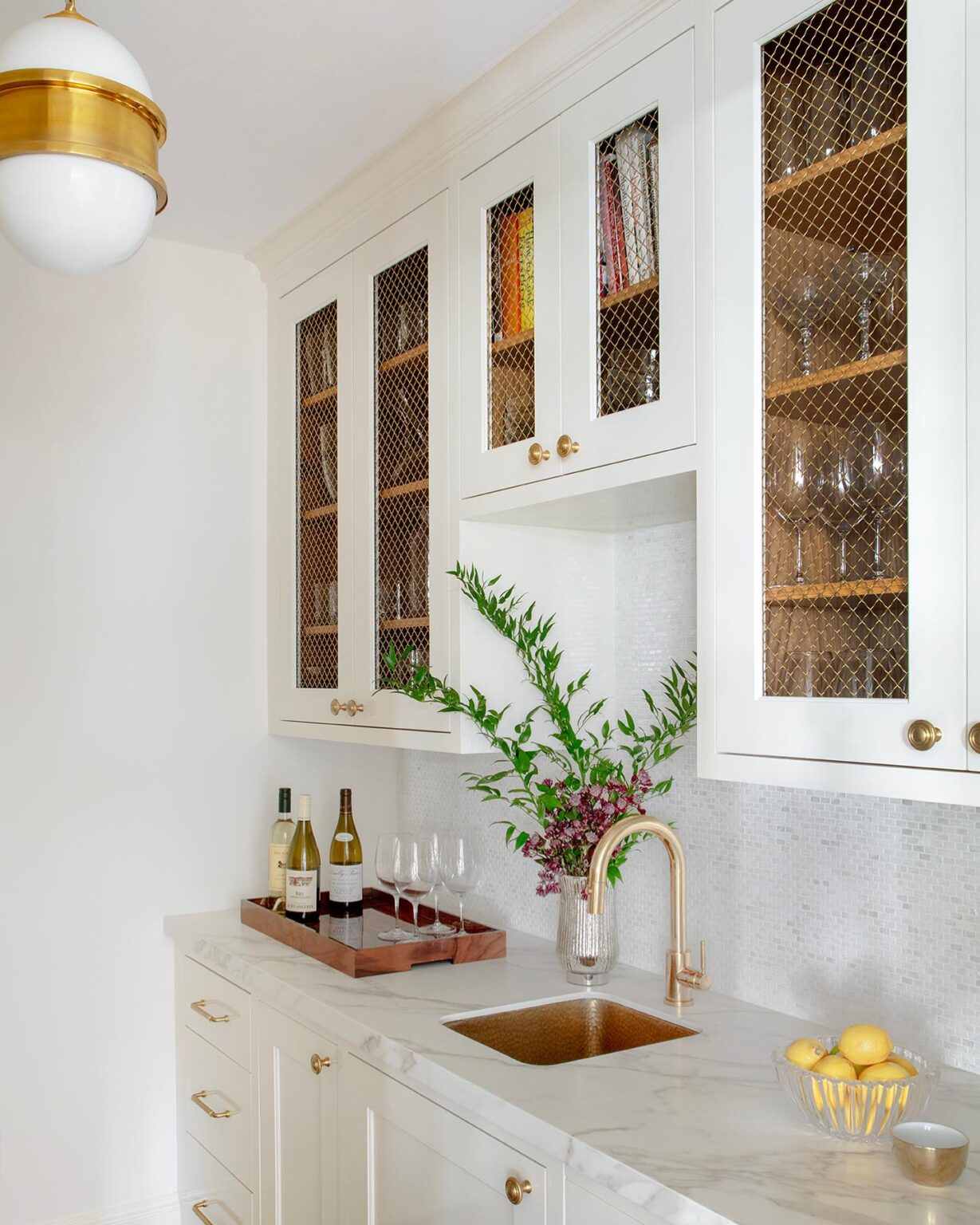 Image showcasing 25 Inspiring Butler's Pantry Ideas for Every Style - Addicted To ...