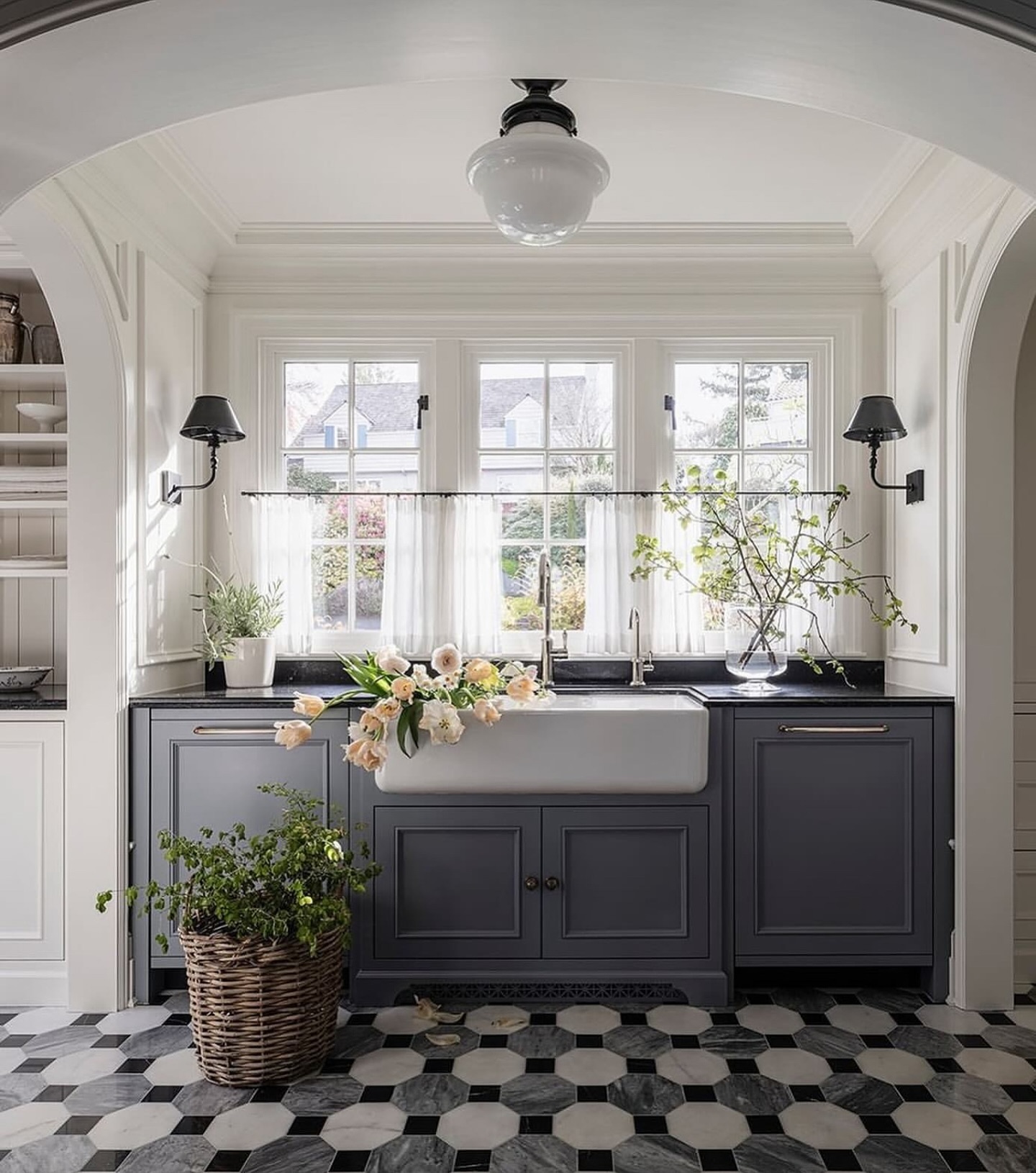 25 Inspiring Butler's Pantry Ideas for Every Style - Addicted To ...