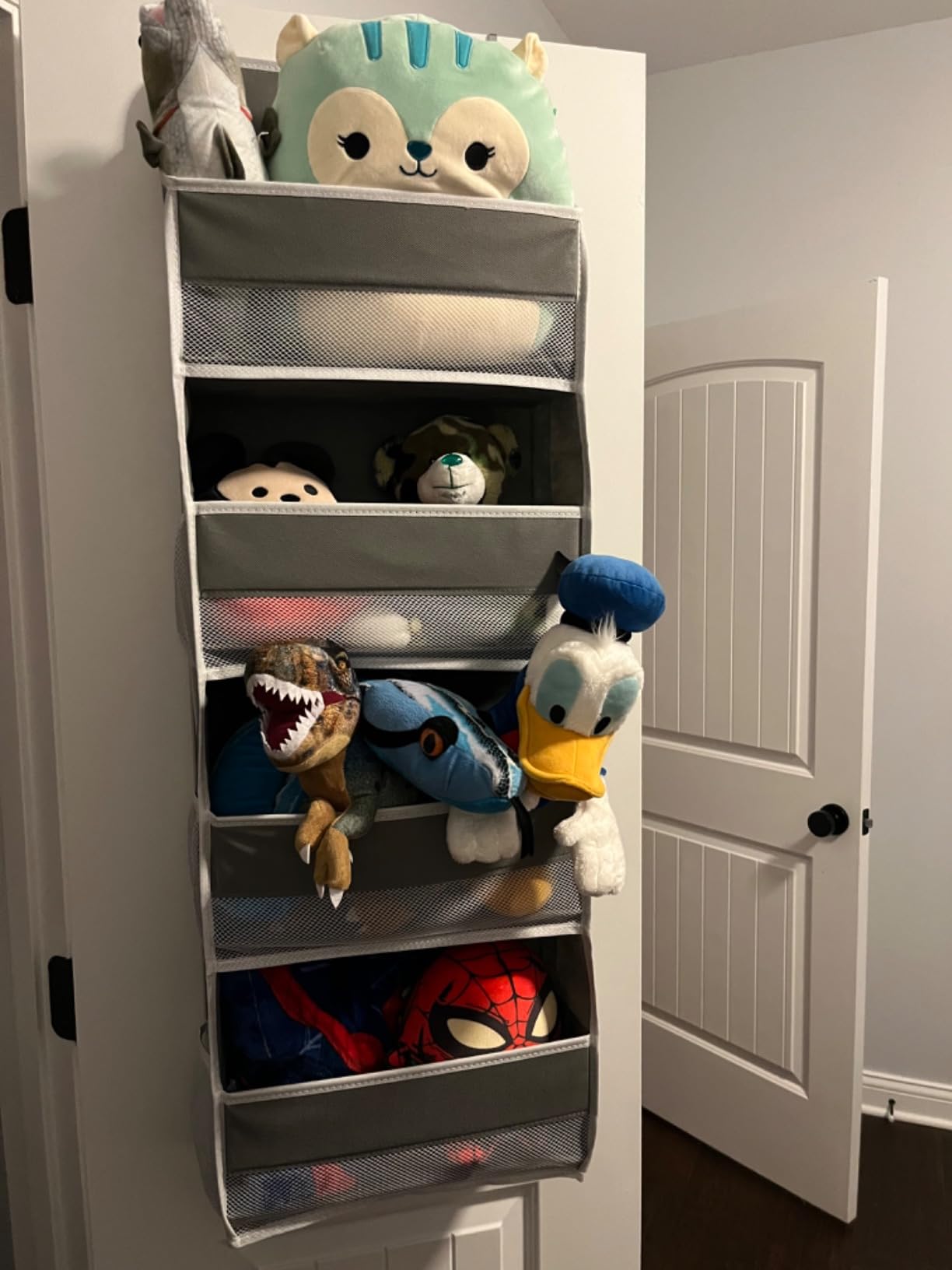 23 Genius Stuffed Animal Storage Ideas for Small Spaces - Addicted To ...