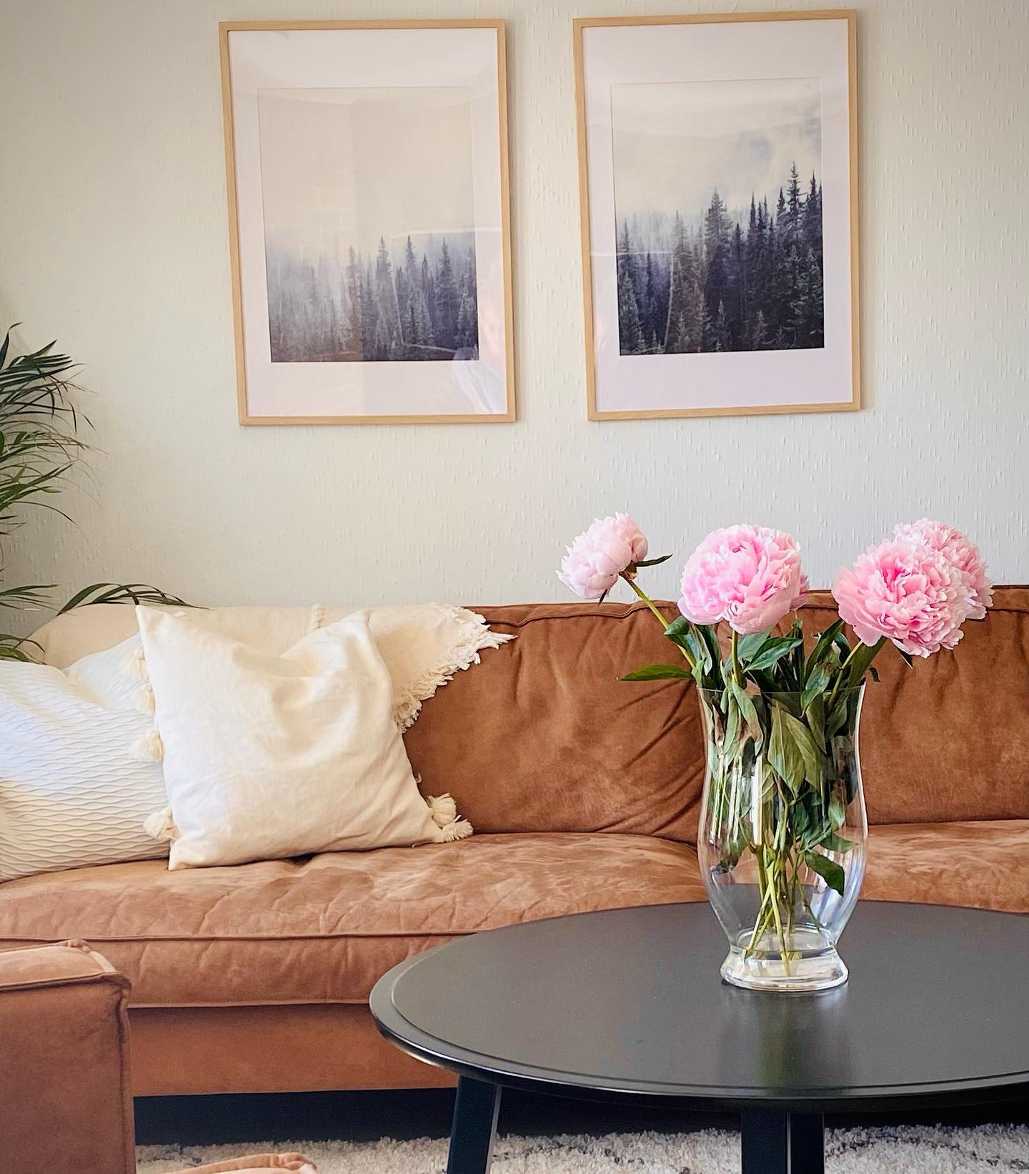 41 Stylish Brown Couch Living Room Ideas for Every Home - Addicted To ...