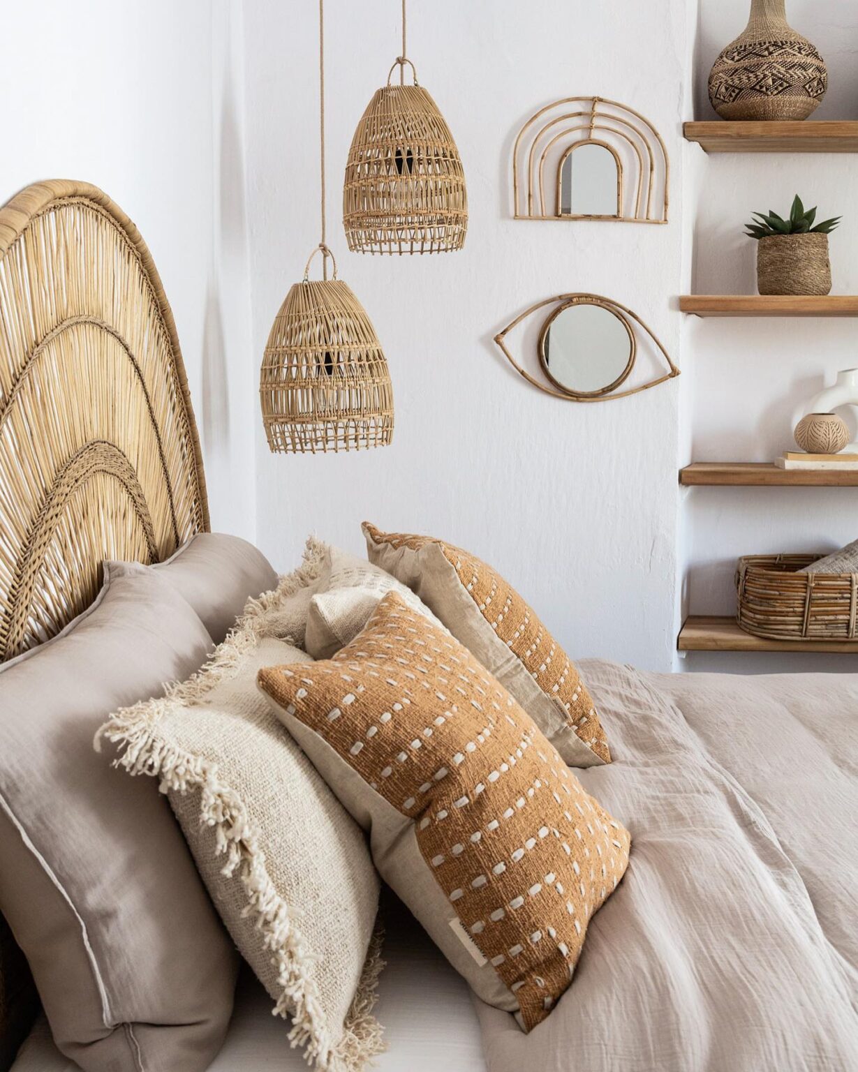 53 Stunning Boho Bedroom Ideas for a Dreamy Sanctuary - Addicted To Organization