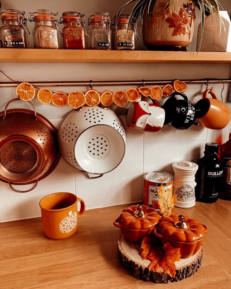 47 Inspiring Fall Kitchen Decor Ideas to Try This Season - Addicted To ...