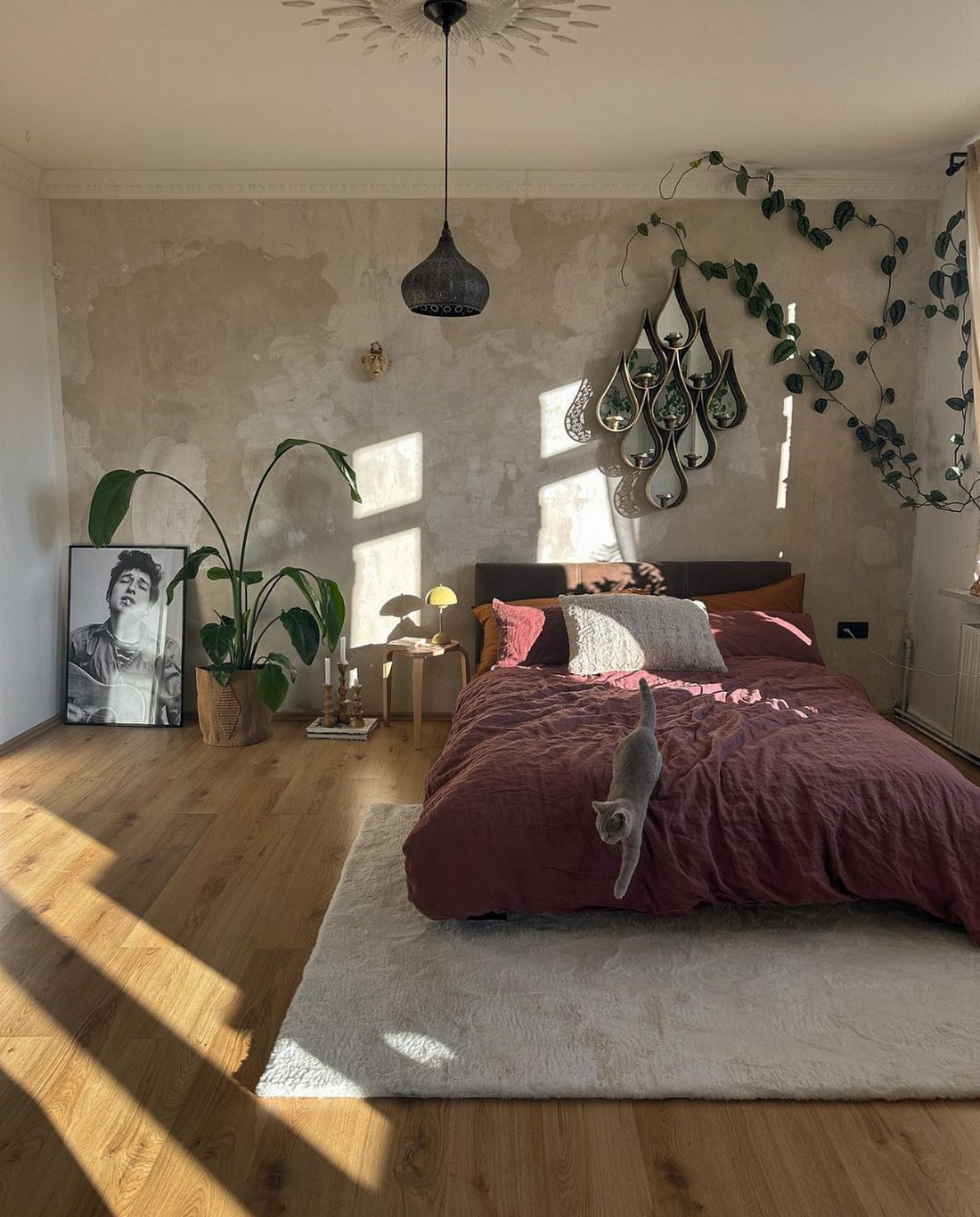 53 Stunning Boho Bedroom Ideas for a Dreamy Sanctuary - Addicted To ...