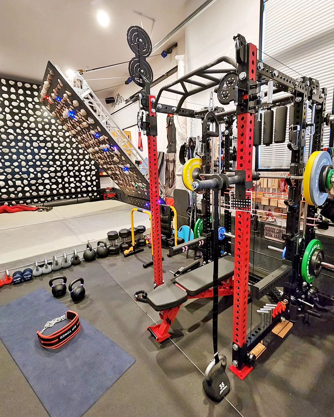 32 Garage Gym Ideas to Motivate Your Workouts - Addicted To Organization
