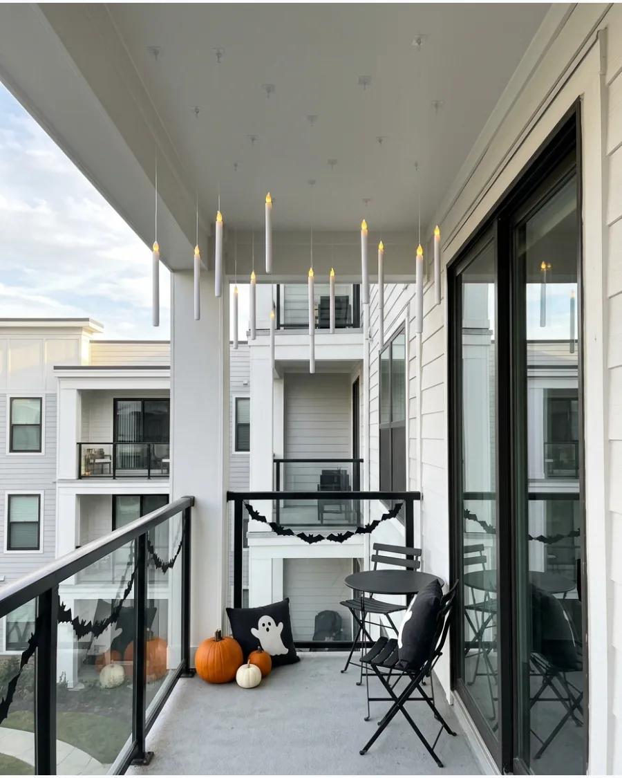 23. Floating Candle Balcony