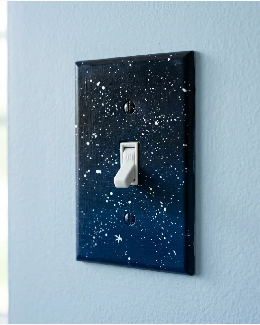 37. Starry-Night Gradient Cover