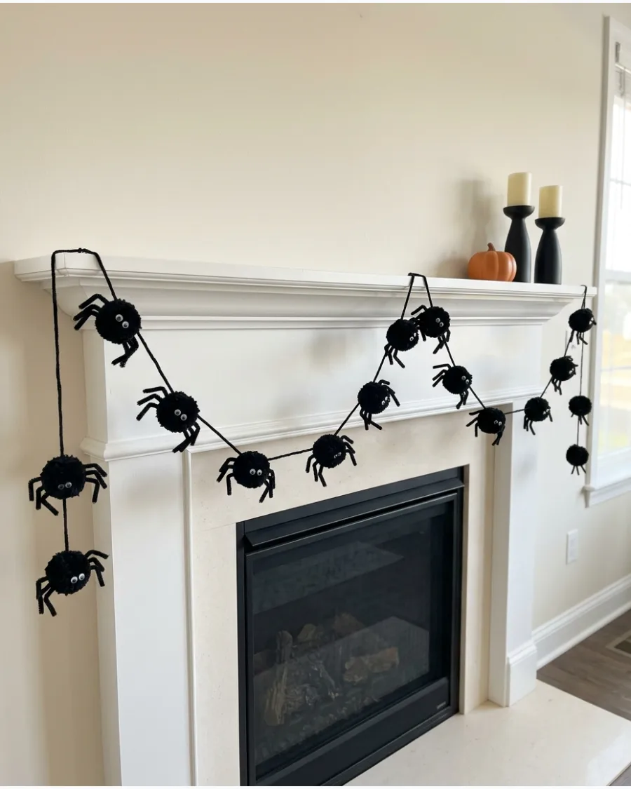 18. Pom-Pom Spider Garland