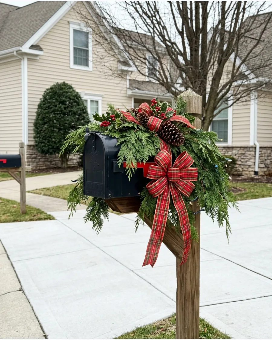 72. Vintage Christmas Mailbox Greenery Display
