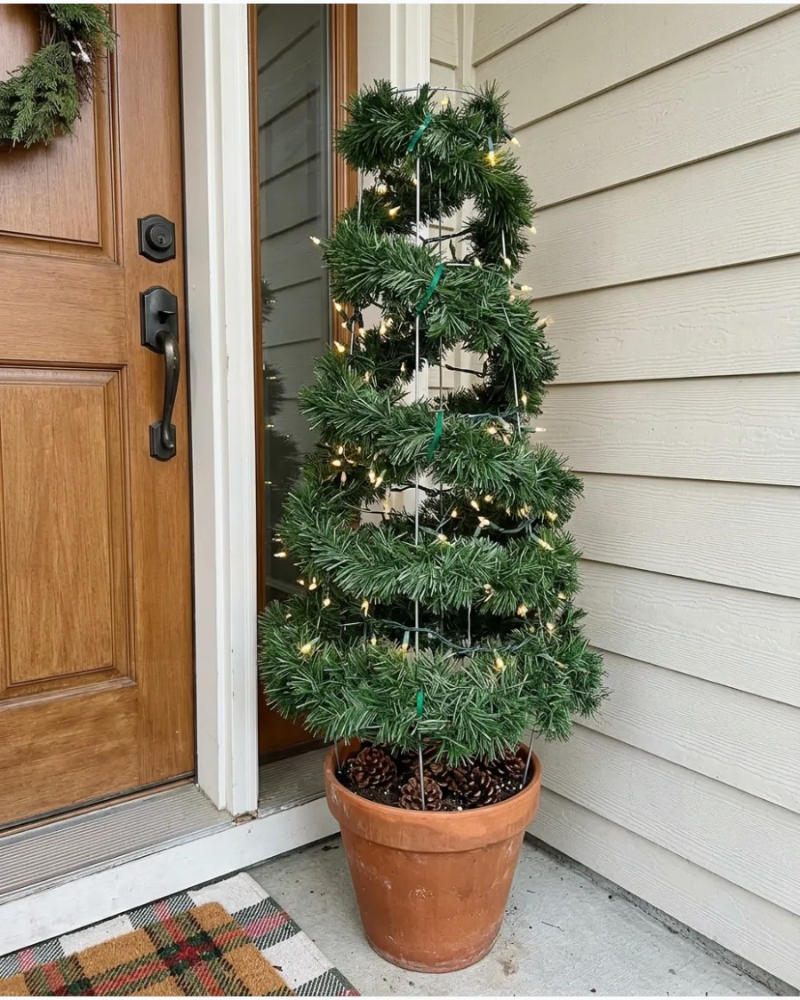 22. DIY Tomato Cage Christmas Trees