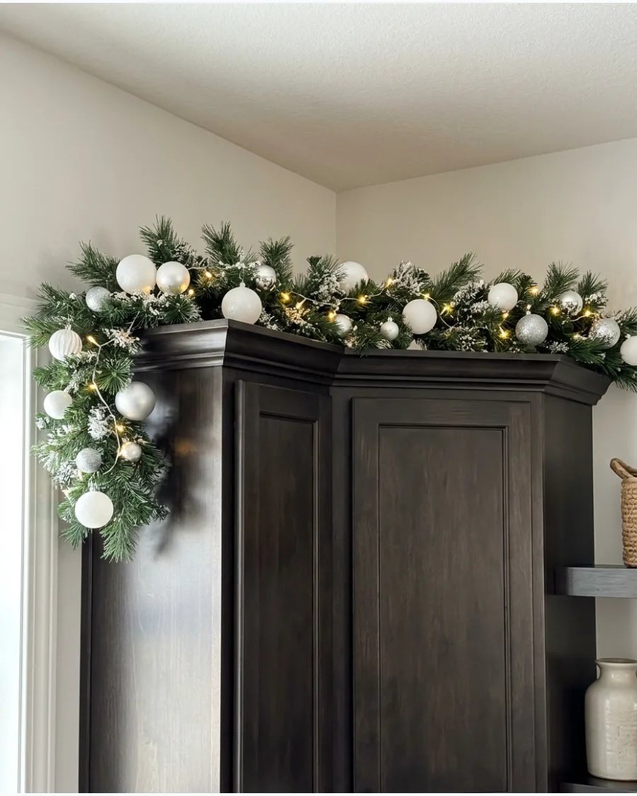35. White Ornament Garland