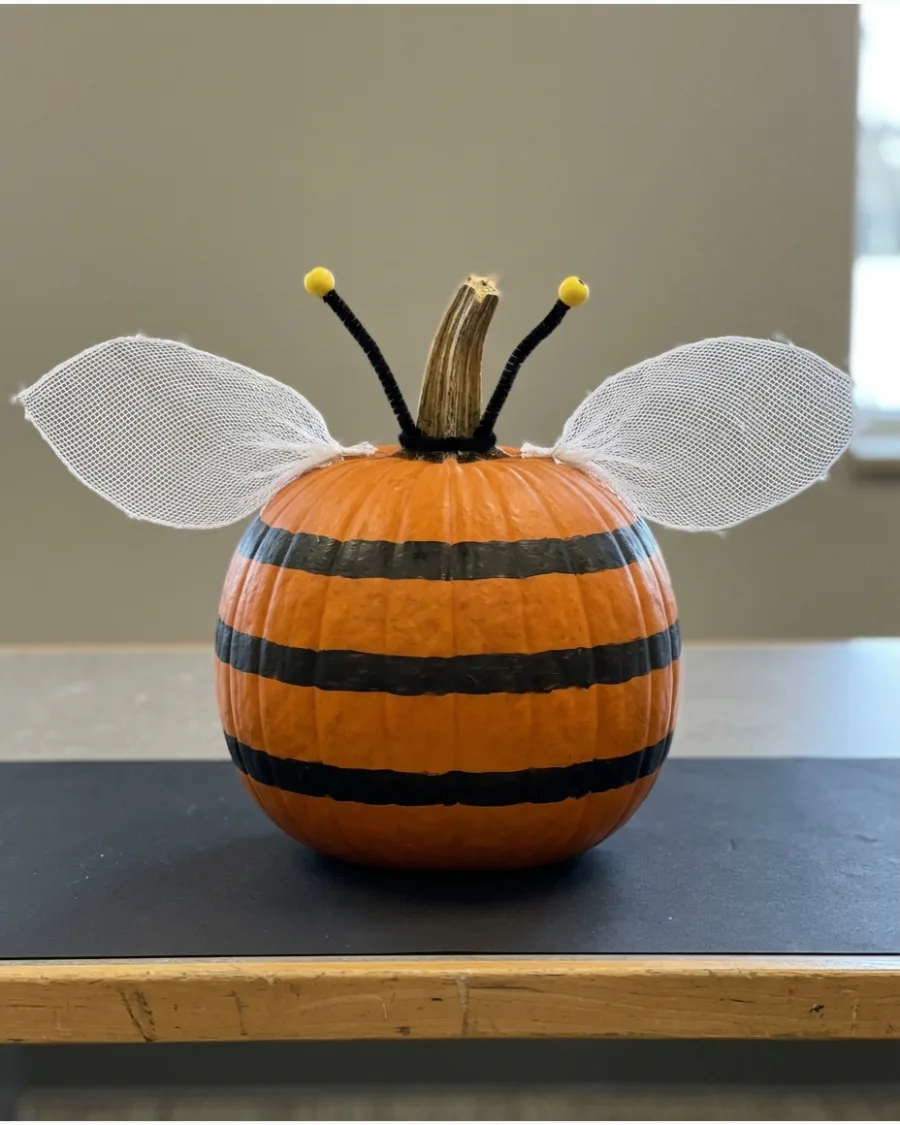 26. Bee Pumpkin