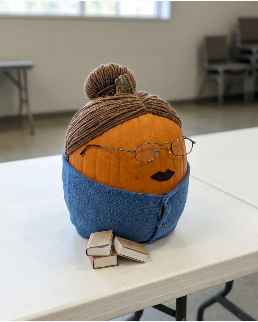 44. Librarian Pumpkin