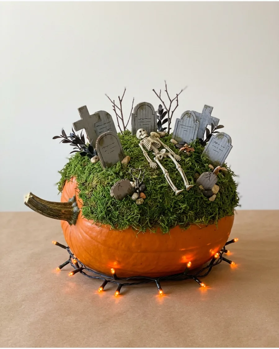 55. Pumpkin Cemetery Scene