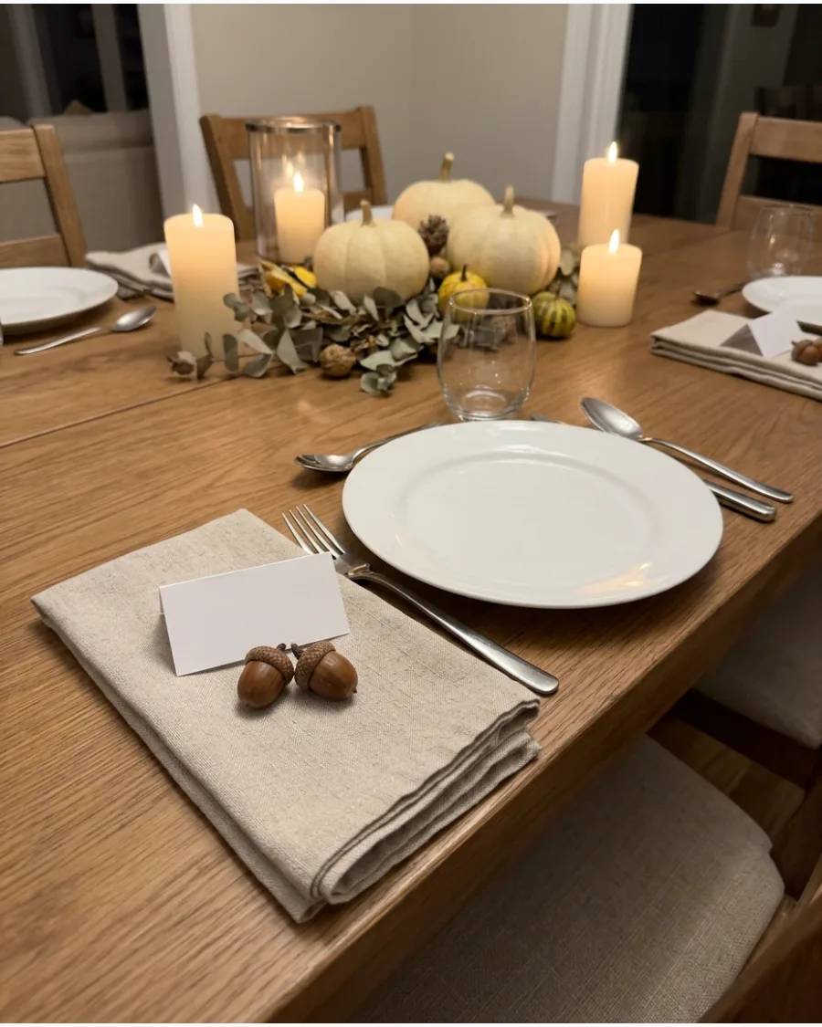 38. Acorn Thanksgiving Place Setting