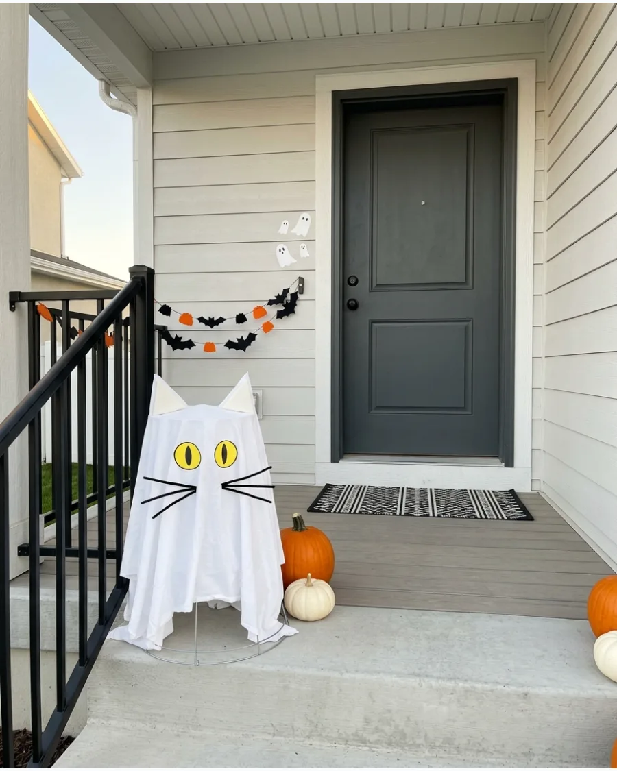 50. Tomato Cage Cat Ghost