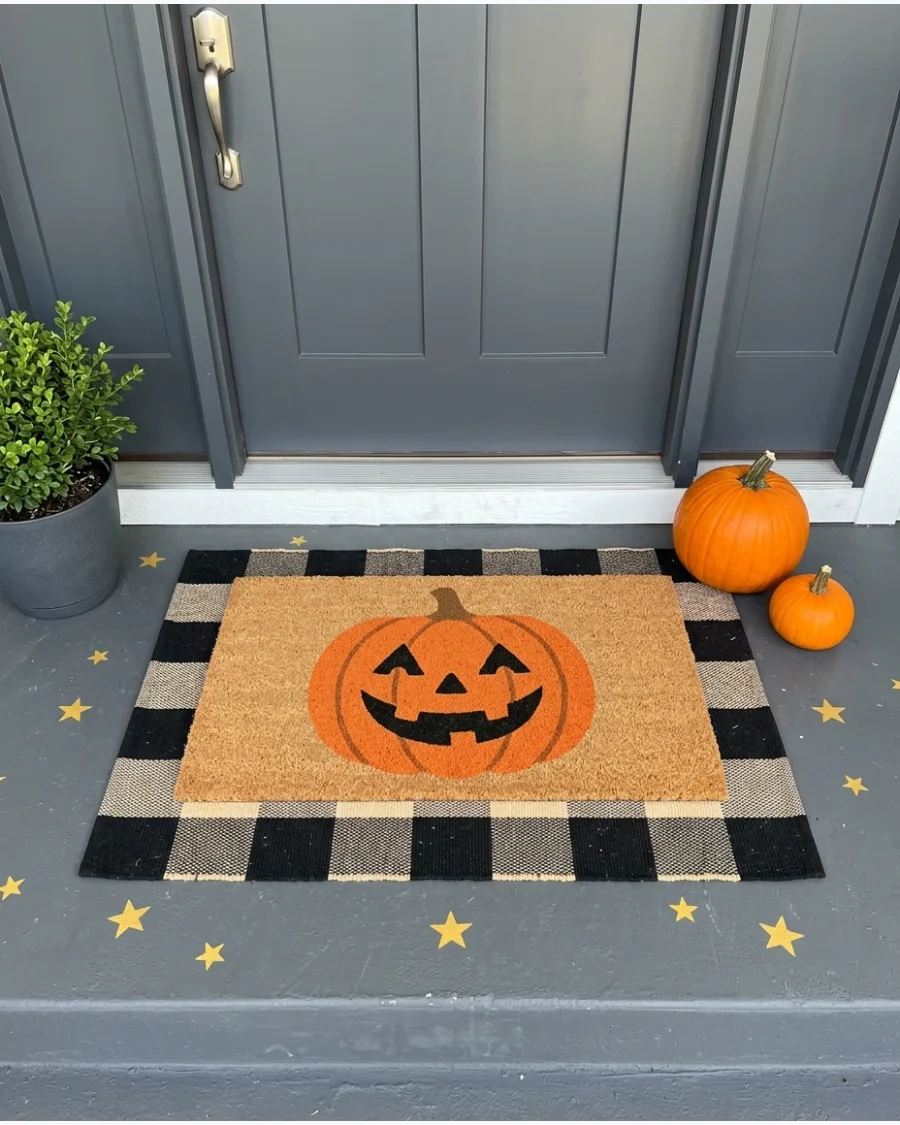5. Smiling Pumpkin Doormat