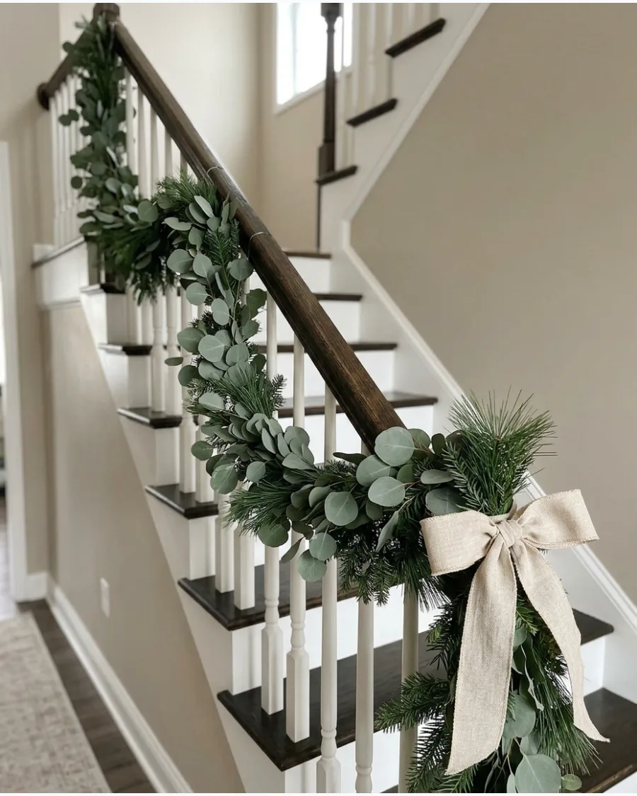 22. Eucalyptus and Pine Boho Garland