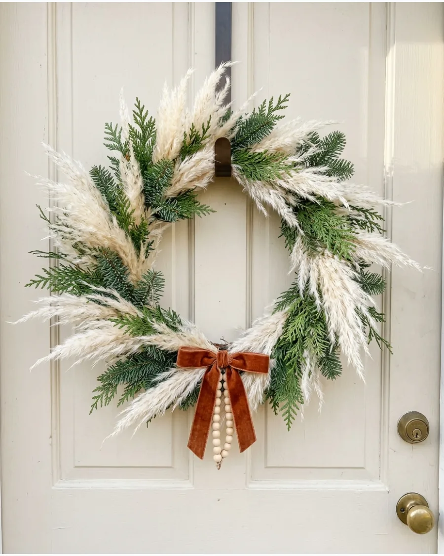28. Pampas Grass Christmas Wreath