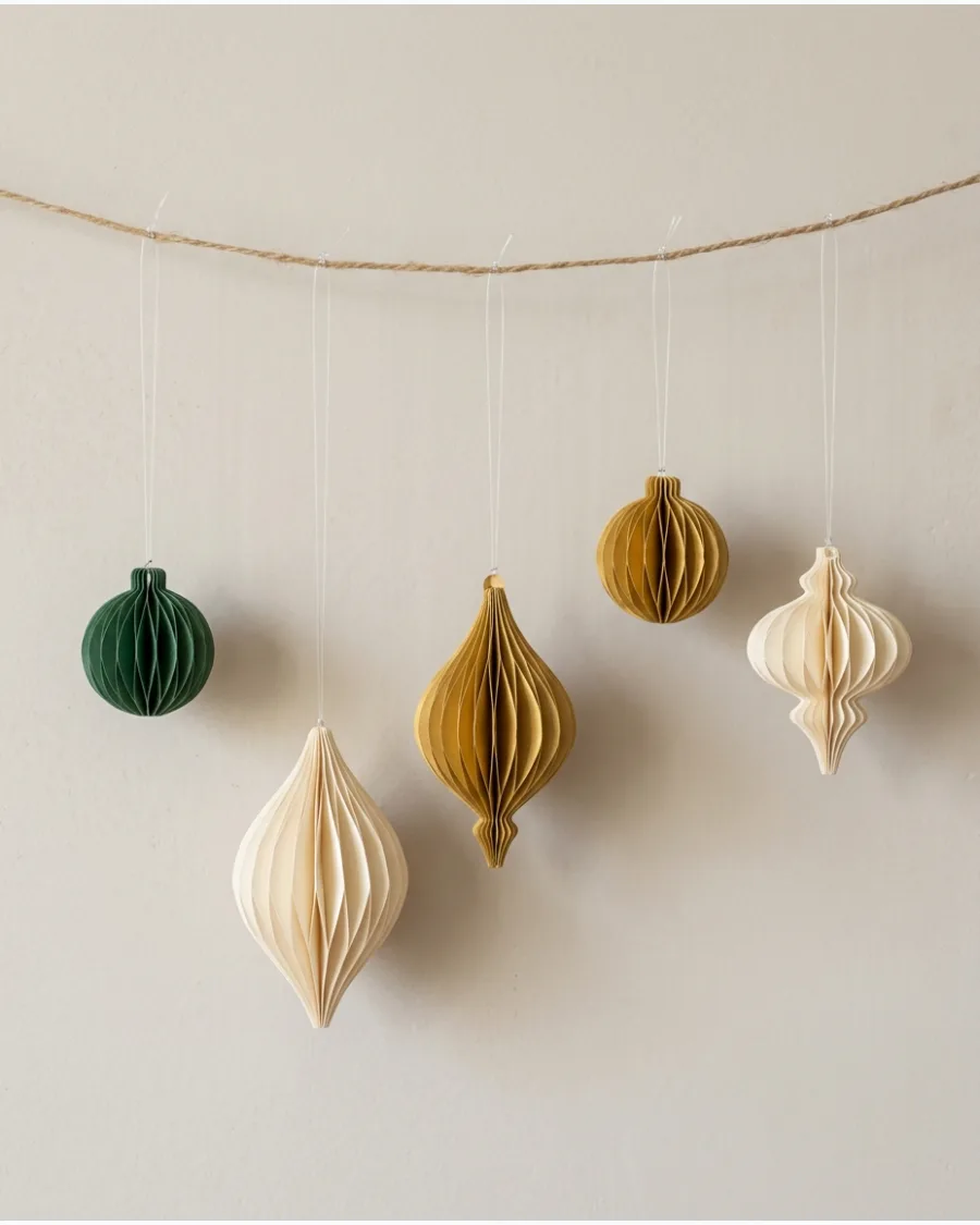 36. Paper Ornament Garland